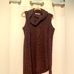 Shoulderless sweater with turtleneck